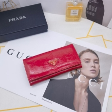 Prada Wallets Purse